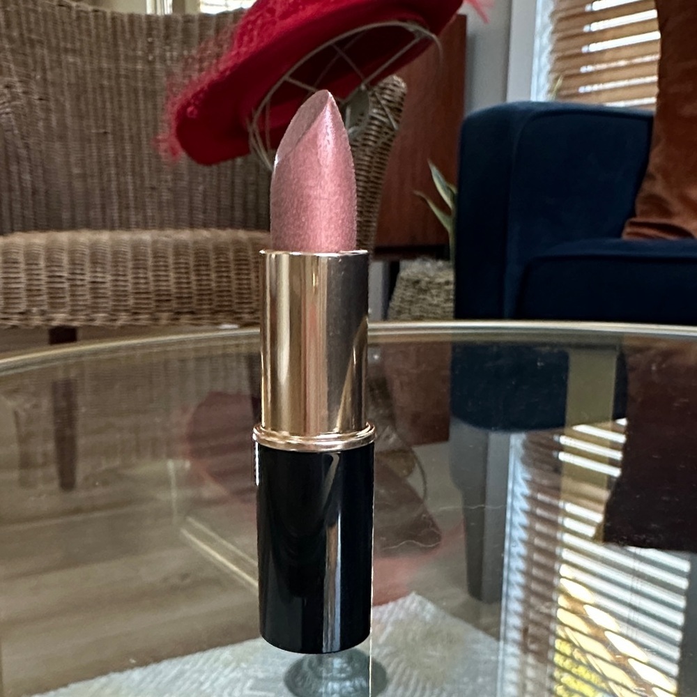 Lancôme rouge sensation lipstick in metallique